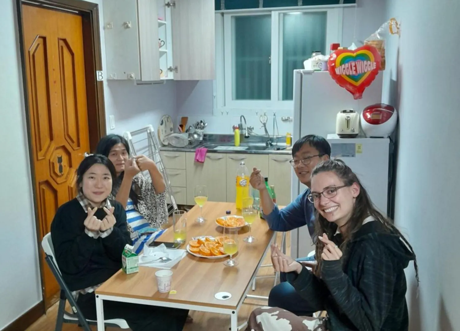 Disco Pangpang Guesthouse 인천 게스트하우스