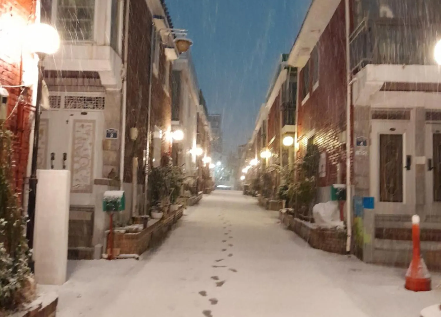 Disco Pangpang Guesthouse 인천 게스트하우스